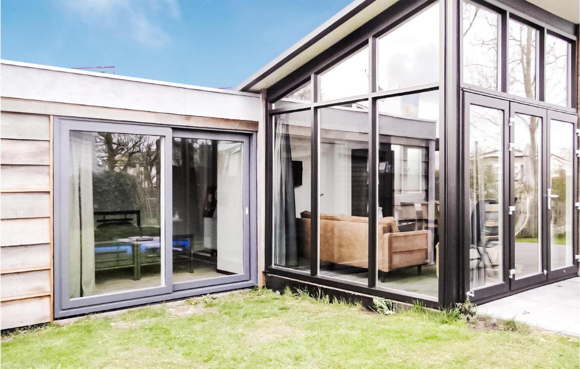 Nice Home In Sint-Annaland With Sauna Exterior photo