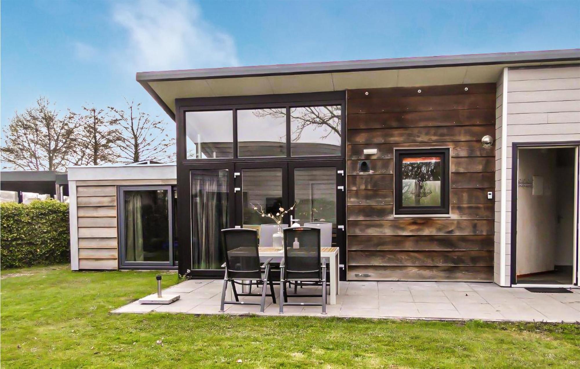 Nice Home In Sint-Annaland With Sauna Exterior photo
